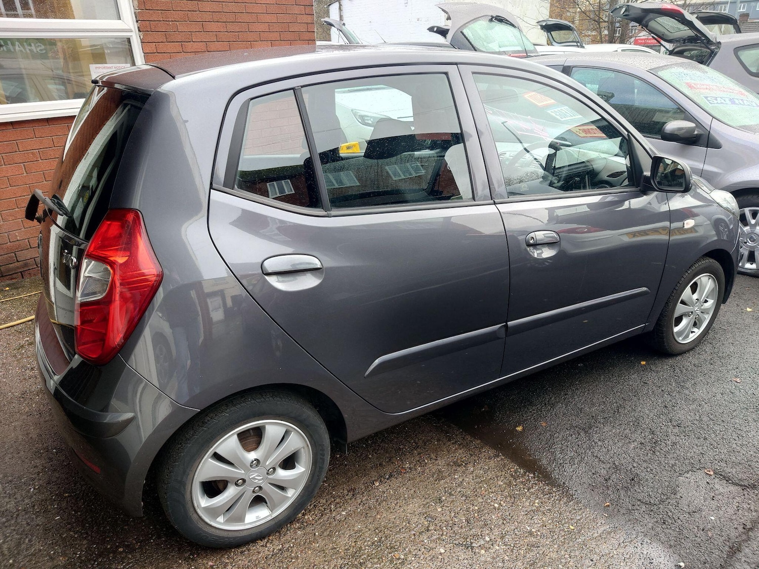 Used Hyundai i10 2014 for sale - 76823815: Photo 28