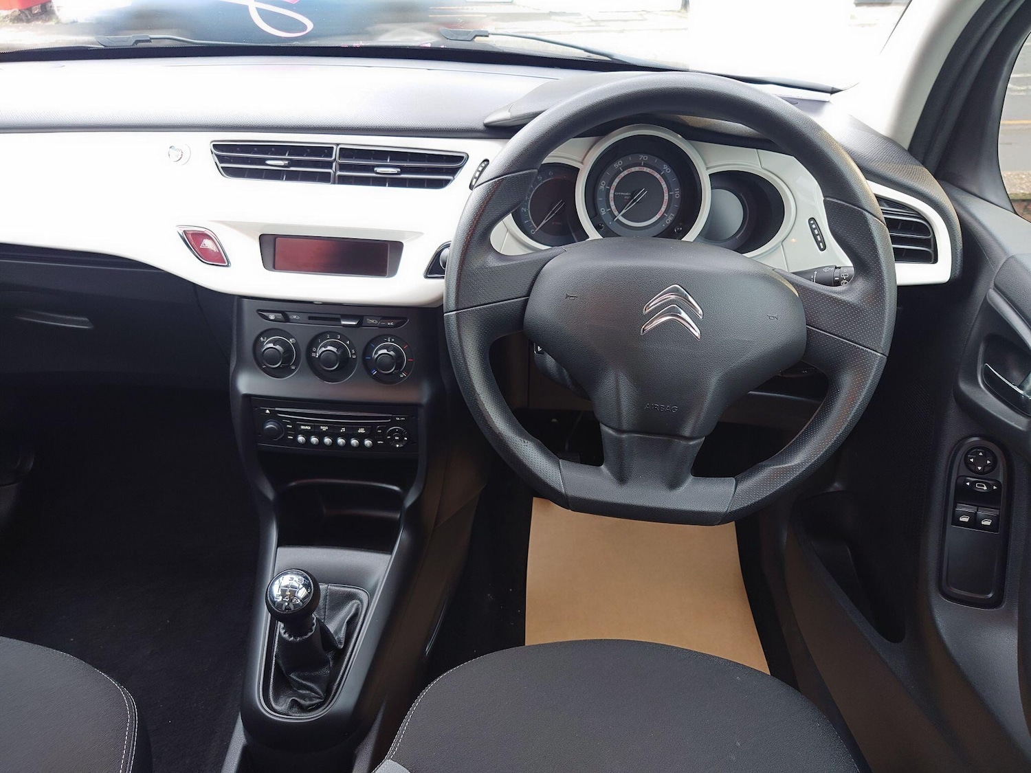 Used Citroen C3 2012 for sale - 76913549: Photo 13