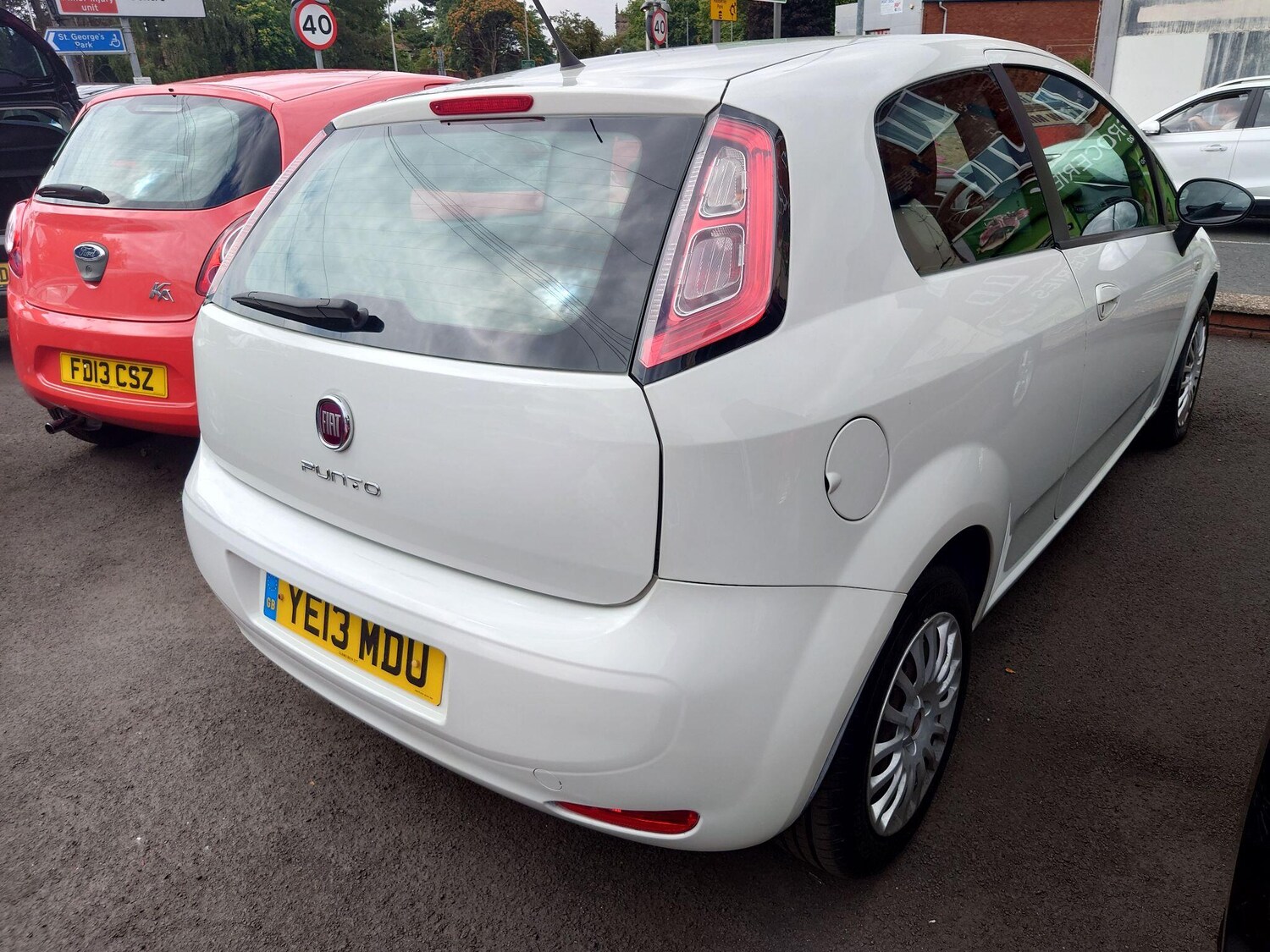 Used Fiat Punto 2013 for sale - 76259804: Photo 10