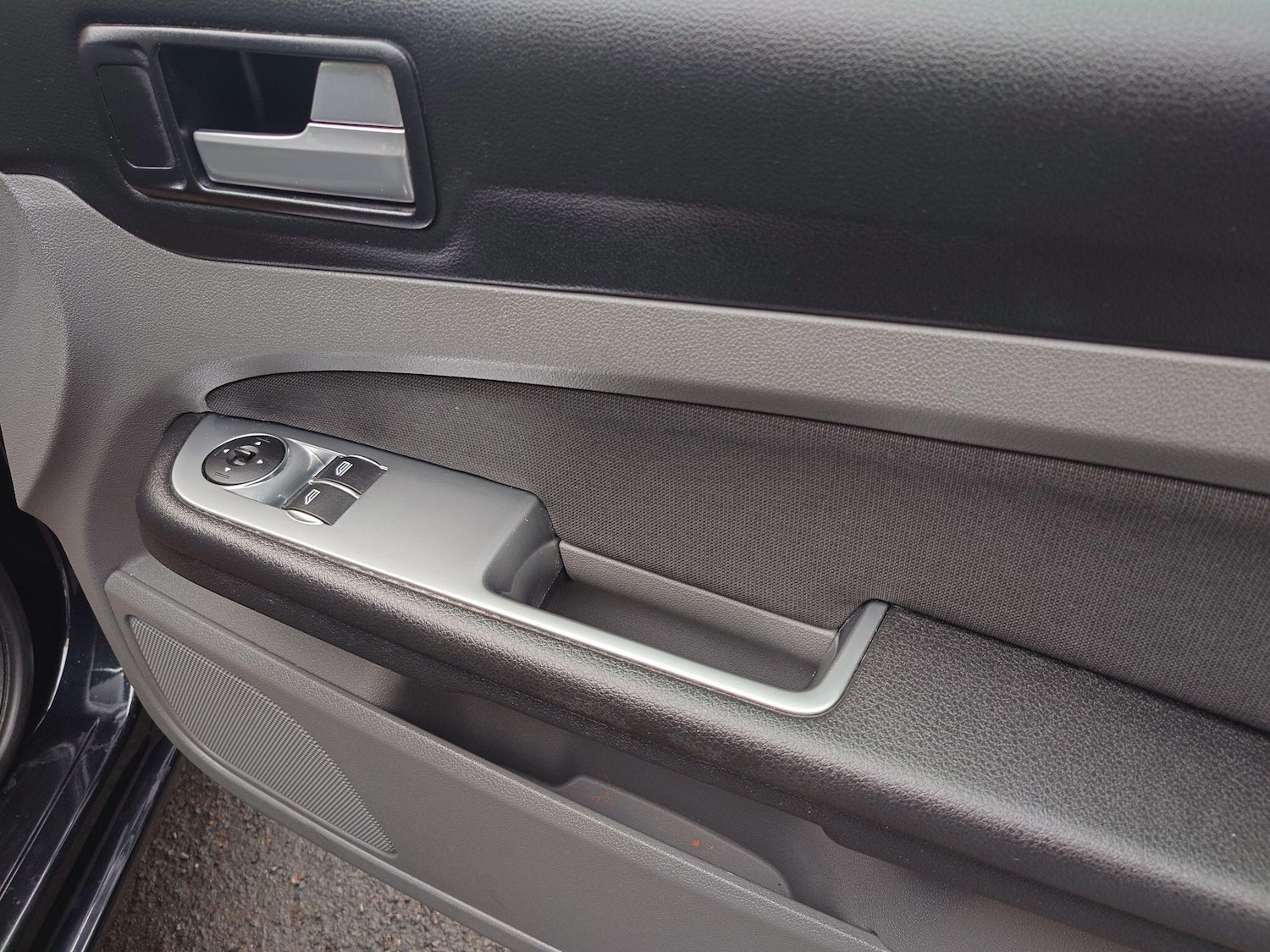 Used Ford Focus 2011 for sale - 76824114: Photo 25