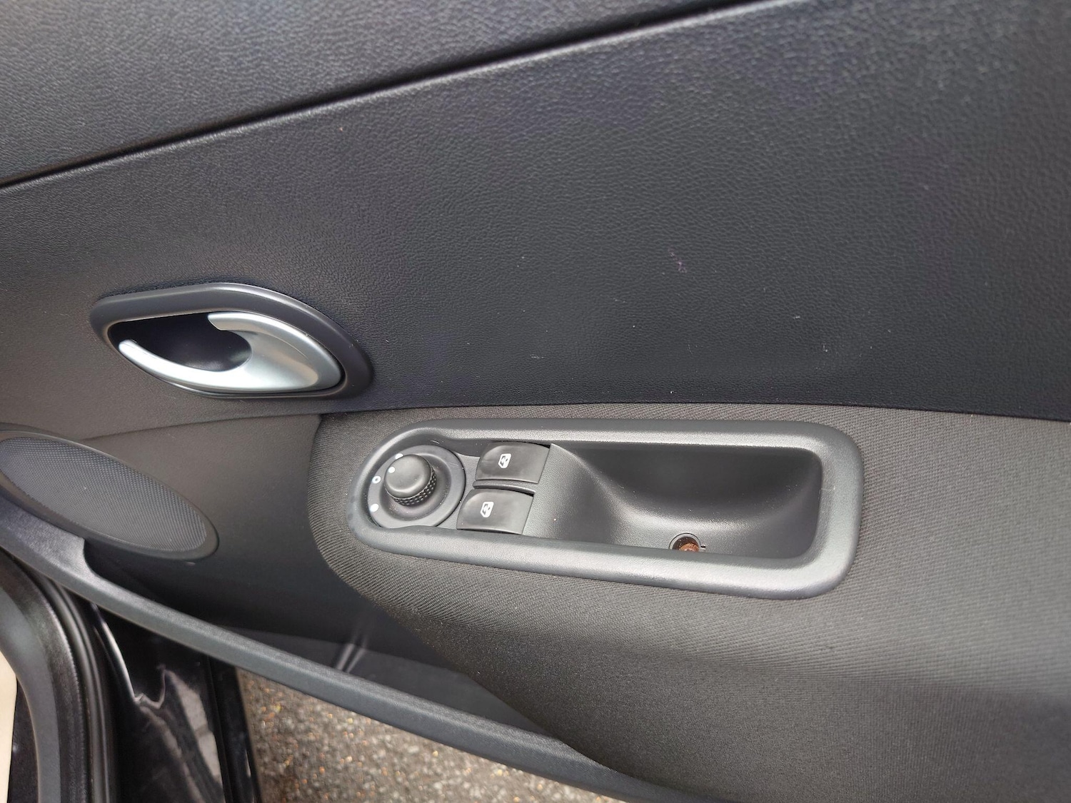 Used Renault Clio 2012 for sale - 76004806: Photo 24