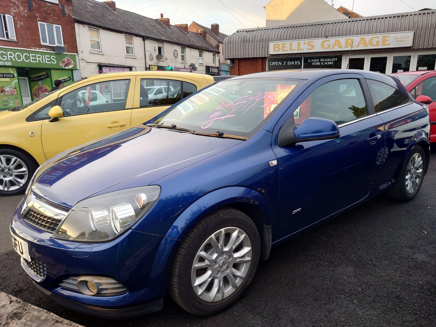 Used Vauxhall Astra 2011 for sale - 76004807: Photo 1