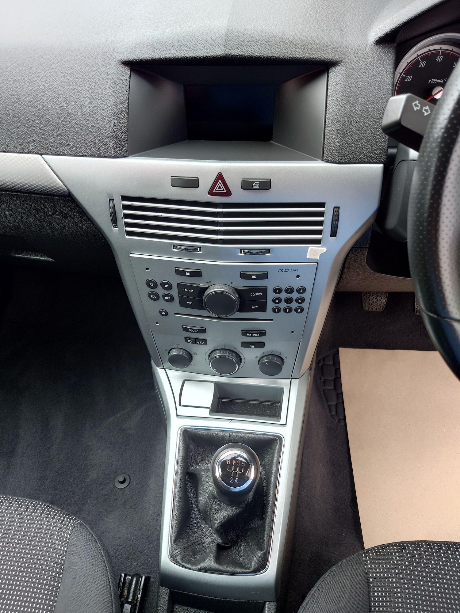 Used Vauxhall Astra 2011 for sale - 76004807: Photo 18