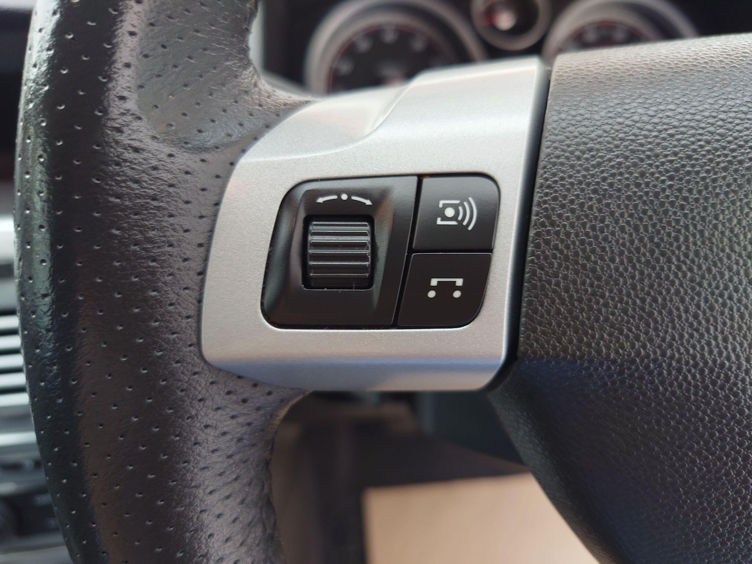 Used Vauxhall Astra 2011 for sale - 76004807: Photo 19