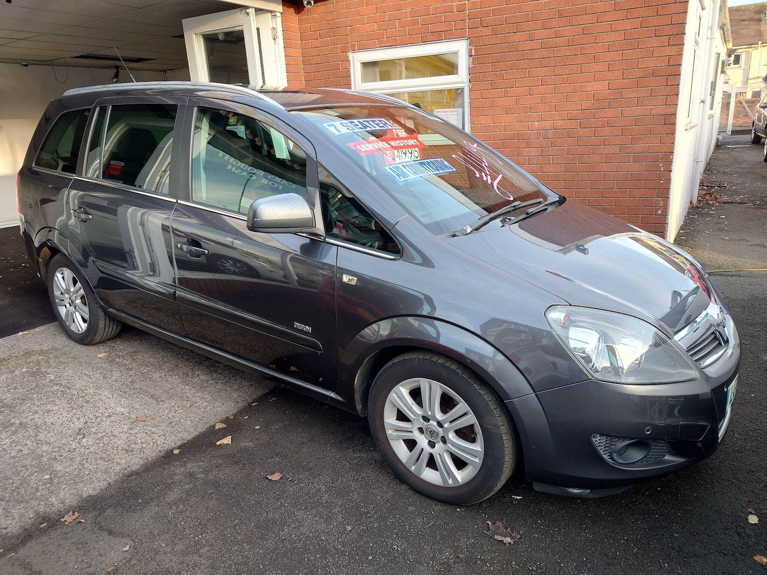 Used Vauxhall Zafira 2012 for sale - 76658944: Photo 1