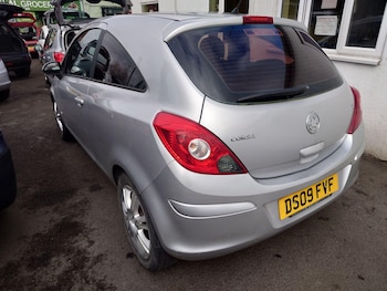 Used Vauxhall Corsa 2009 for sale - 78128019: Photo