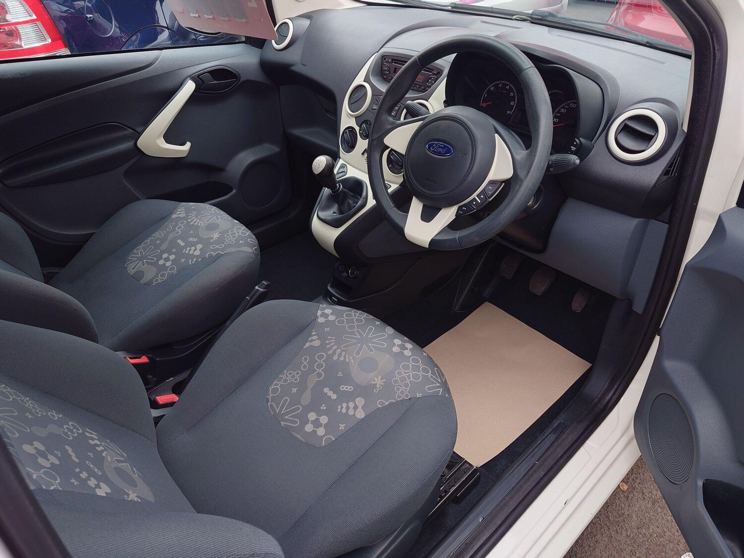 Used Ford Ka 2012 for sale - 76294824: Photo 15