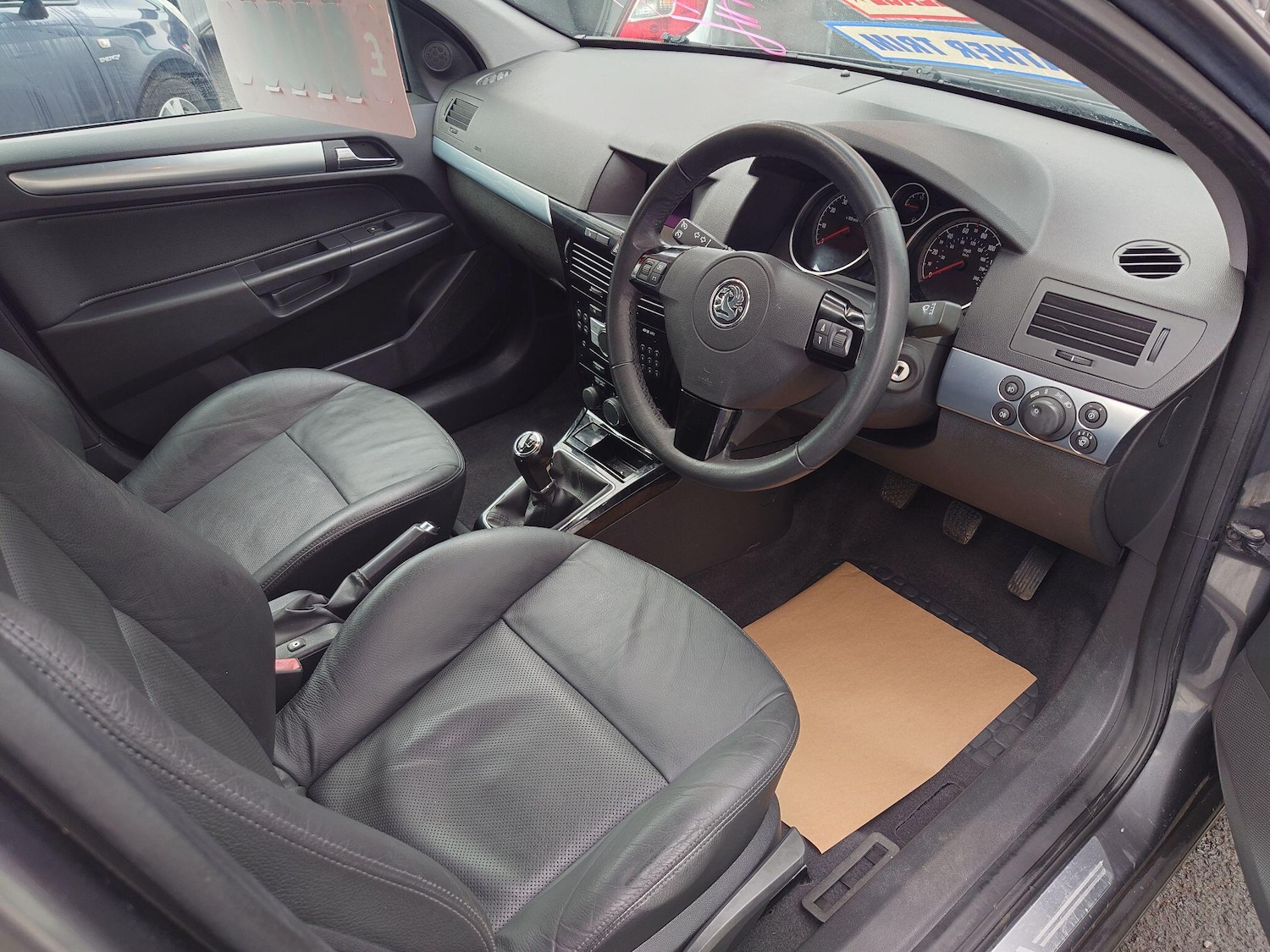 Used Vauxhall Astra 2010 for sale - 76824832: Photo 16