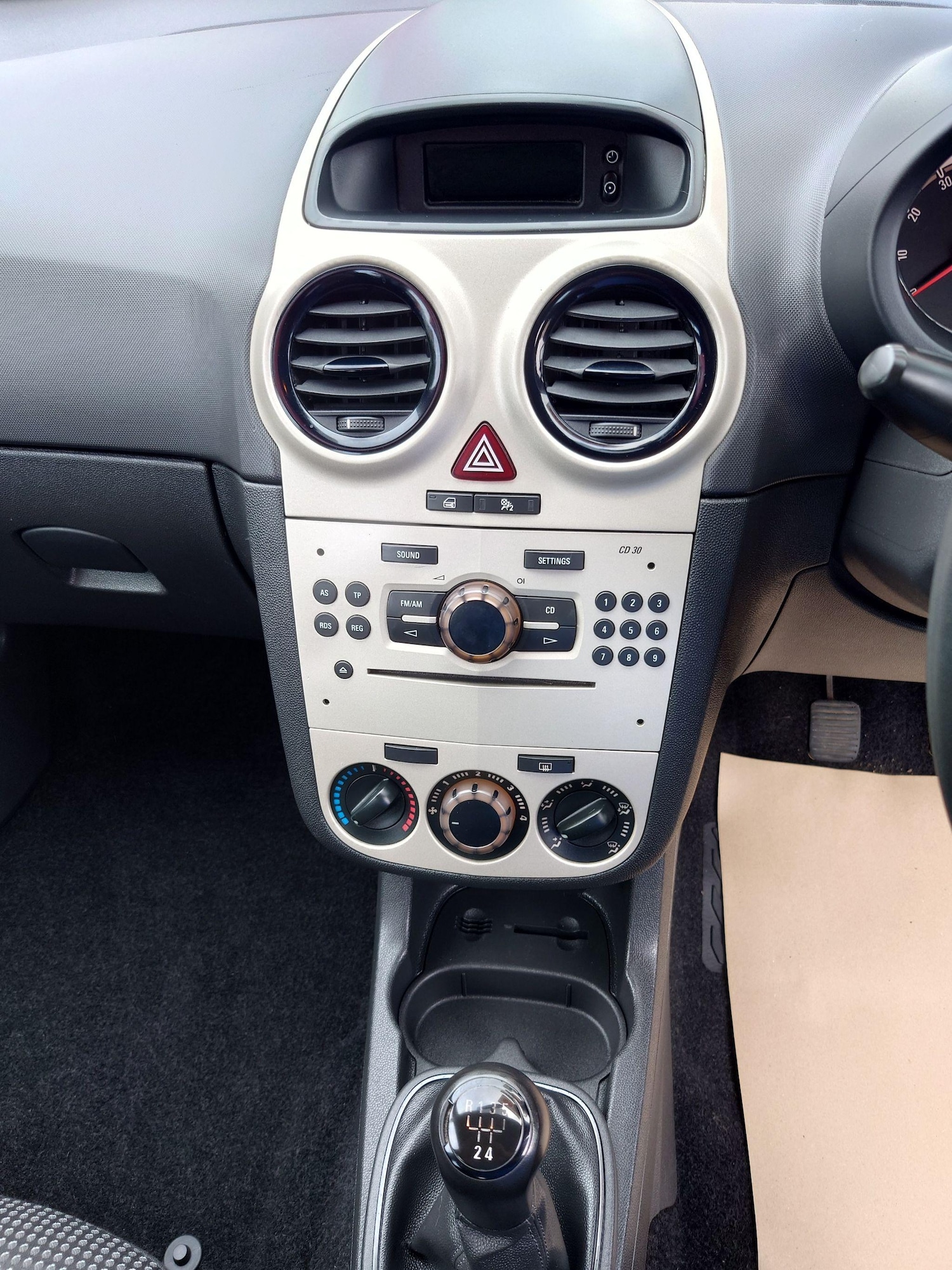 Used Vauxhall Corsa 2007 for sale - 76004798: Photo 16