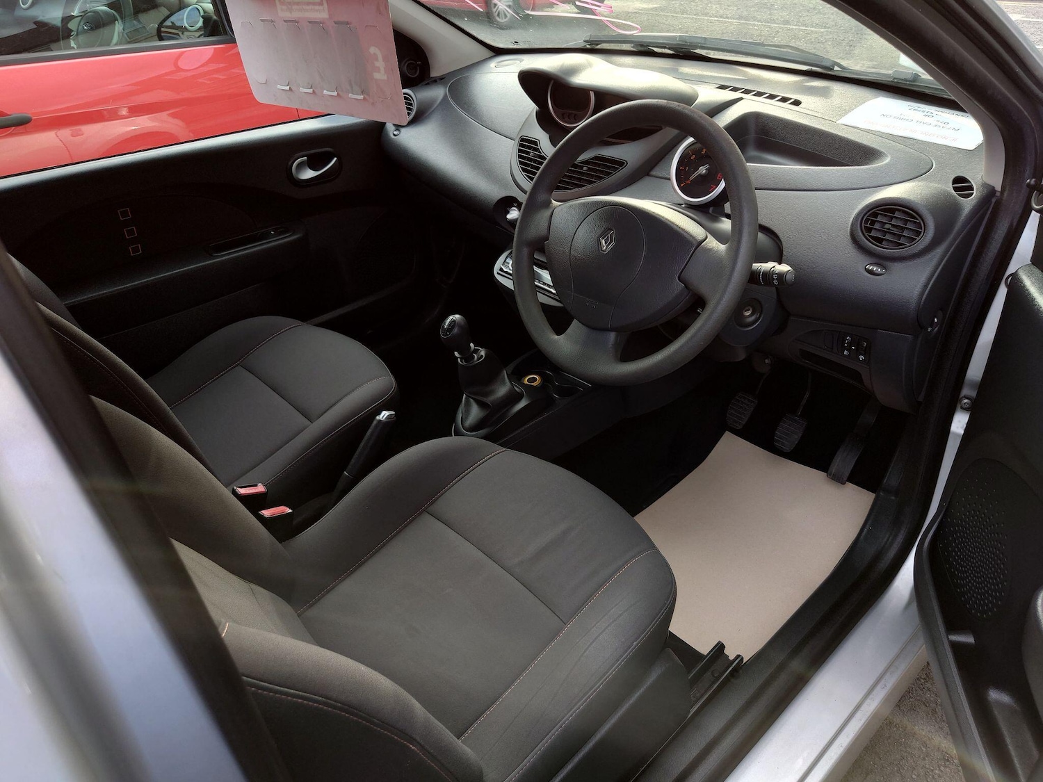 Used Renault Twingo 2010 for sale - 76004795: Photo 12