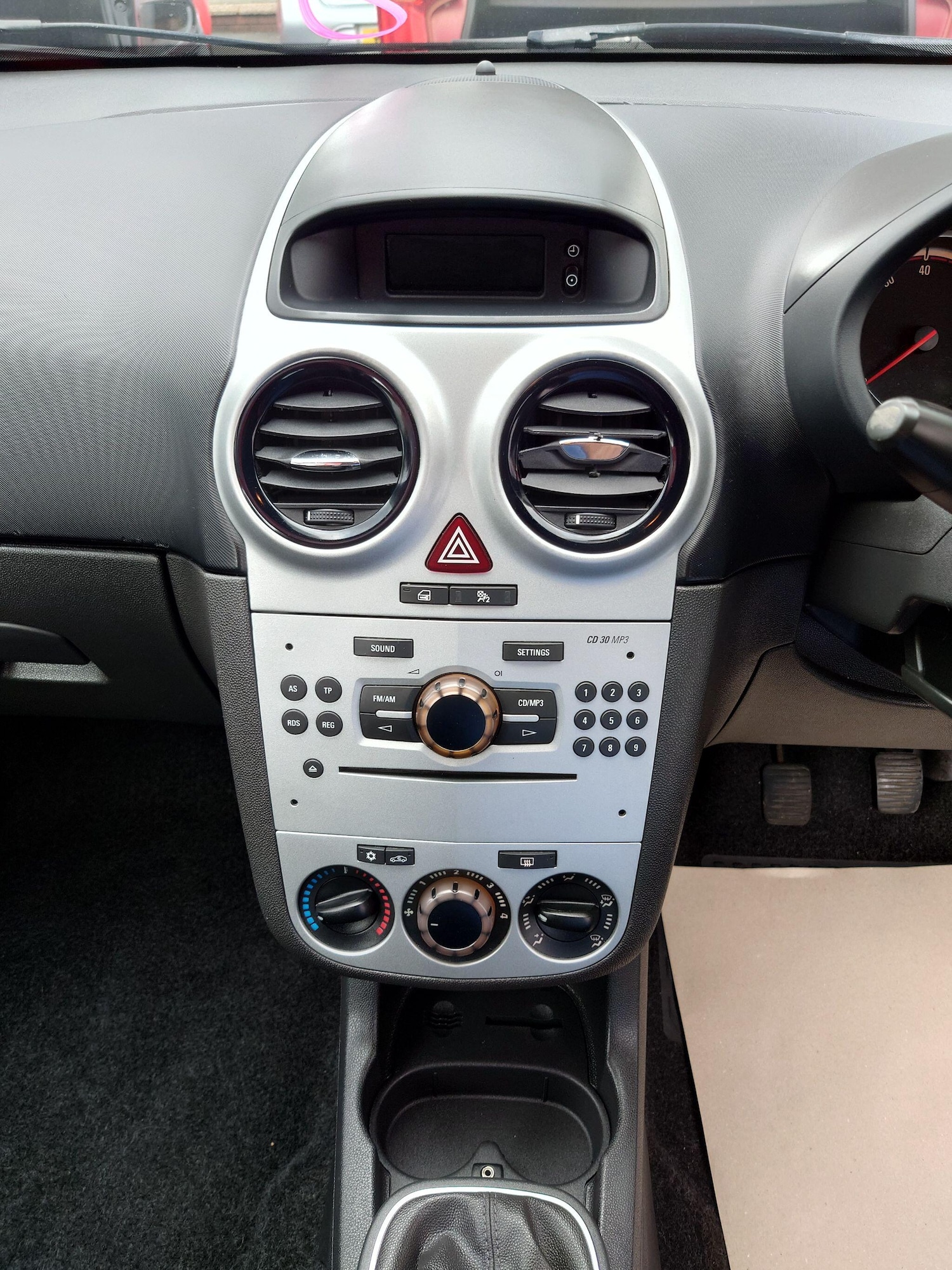 Used Vauxhall Corsa 2009 for sale - 76004792: Photo 21
