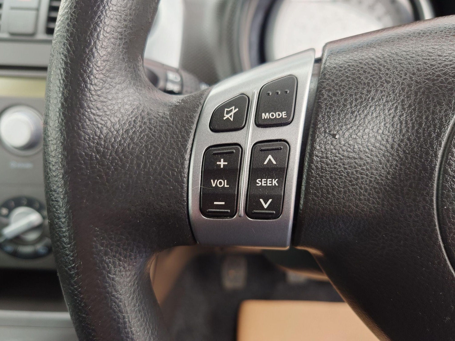 Used Vauxhall Agila 2013 for sale - 76644946: Photo 22