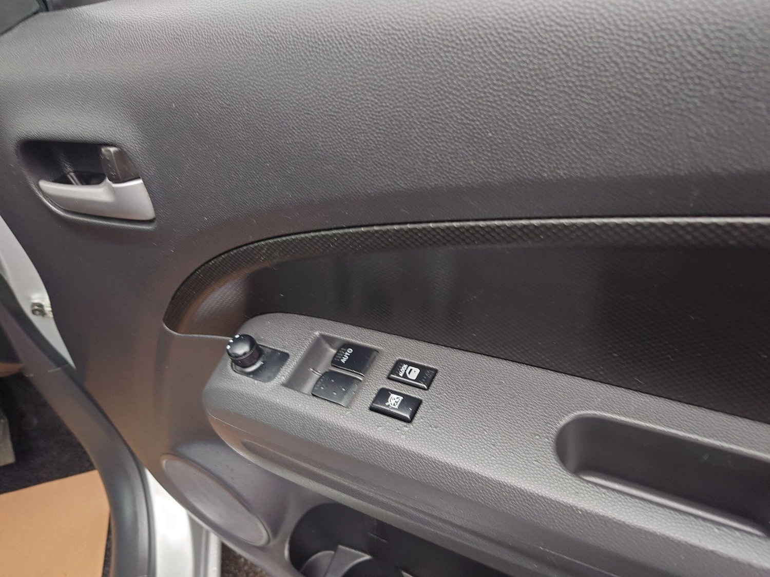 Used Vauxhall Agila 2013 for sale - 76644946: Photo 23