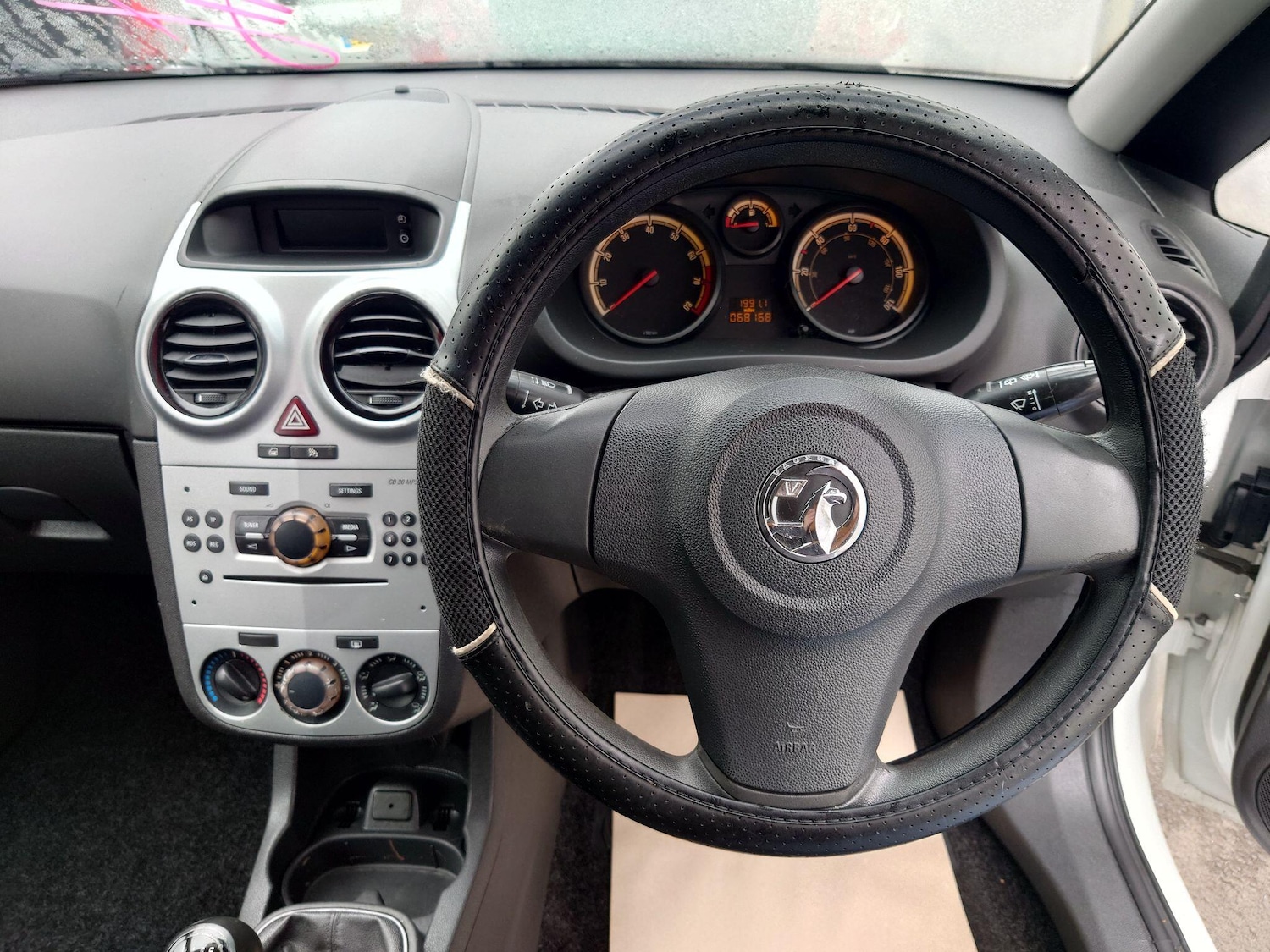 Used Vauxhall Corsa 2013 for sale - 76388185: Photo 12