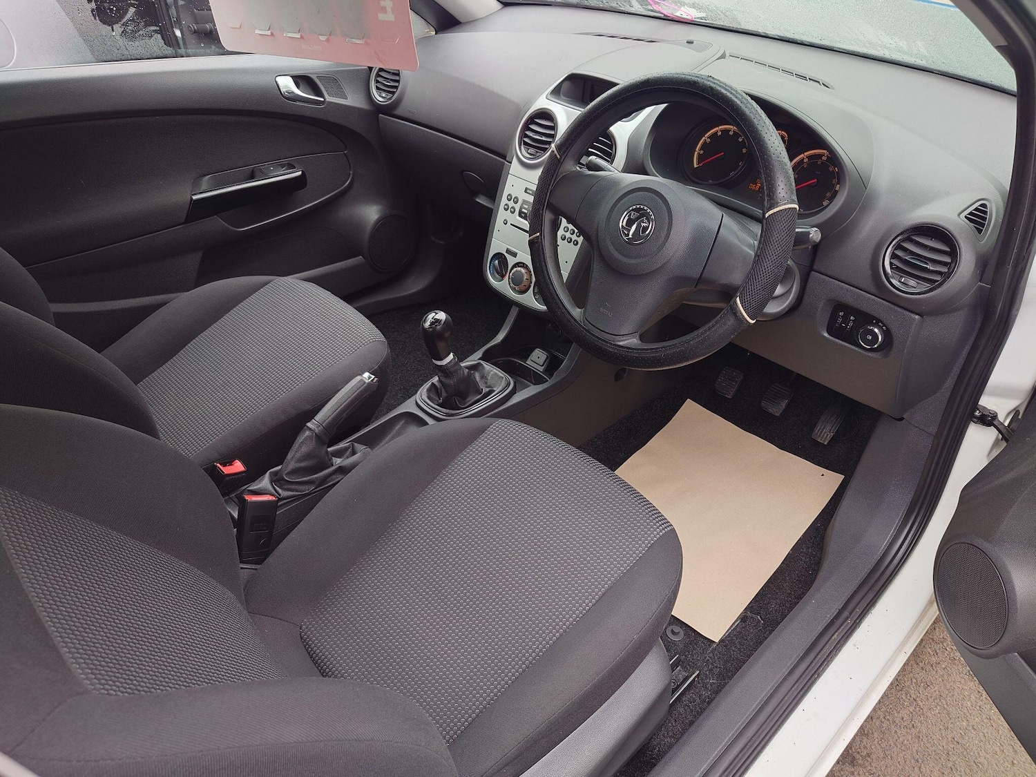 Used Vauxhall Corsa 2013 for sale - 76388185: Photo 13