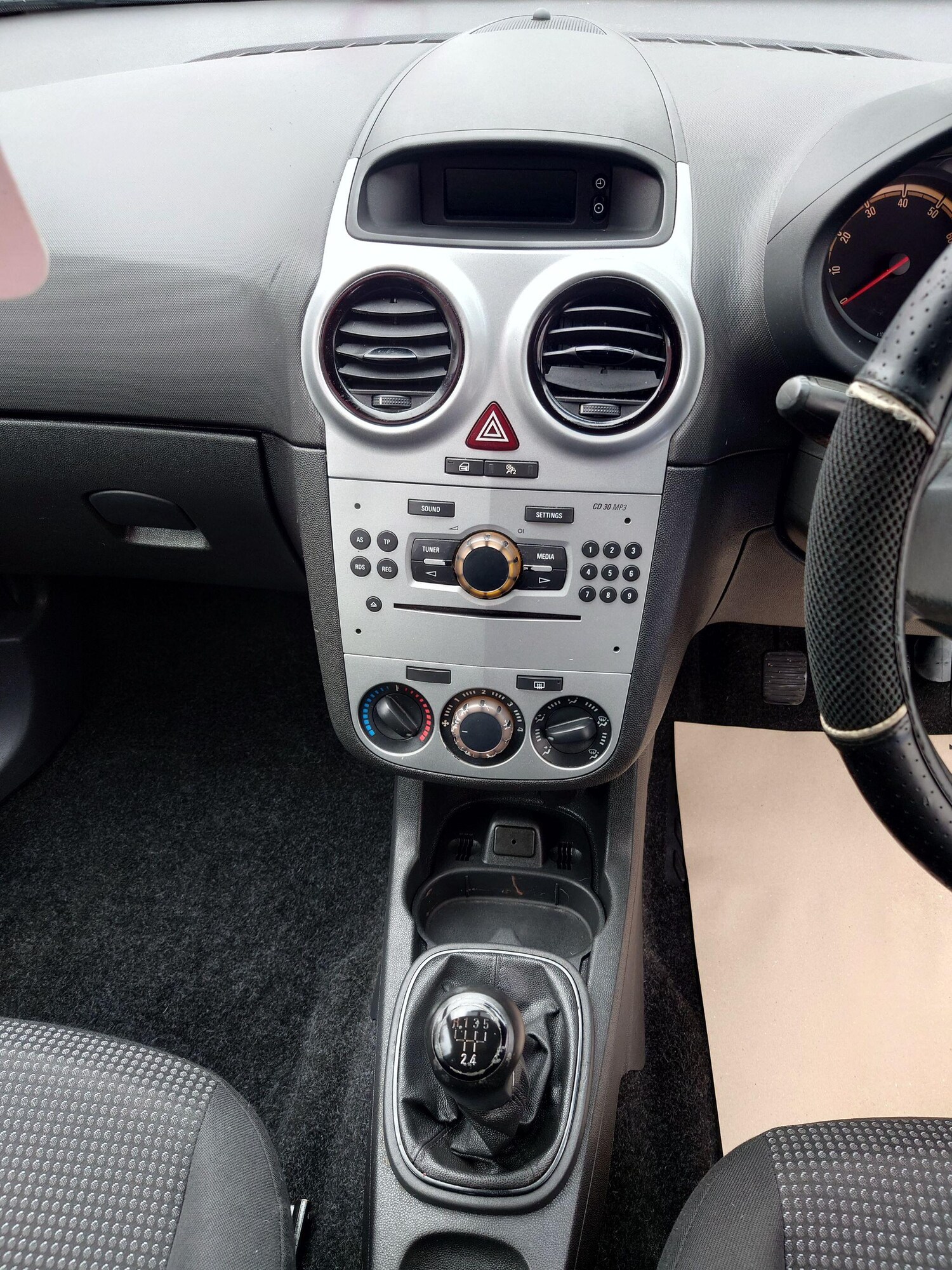 Used Vauxhall Corsa 2013 for sale - 76388185: Photo 19