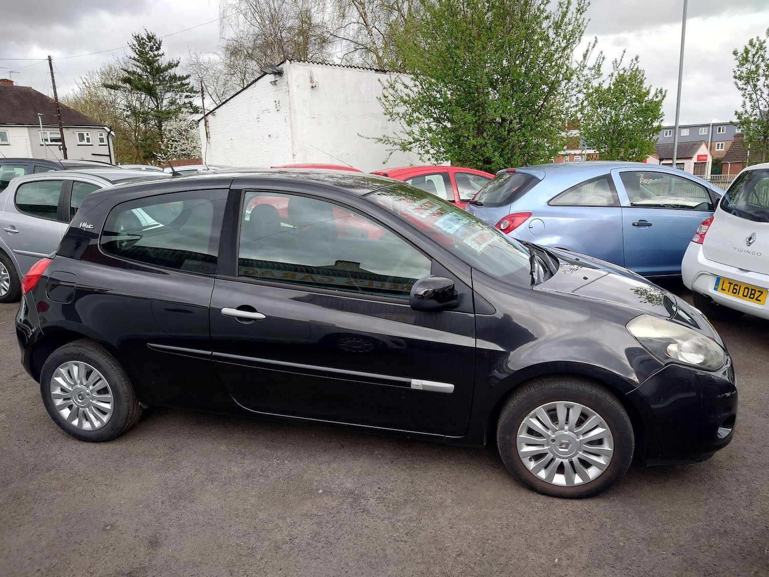 Used Renault Clio for sale - 78127975: Photo 3