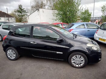 Used Renault Clio 2011 for sale - 78127975: Photo