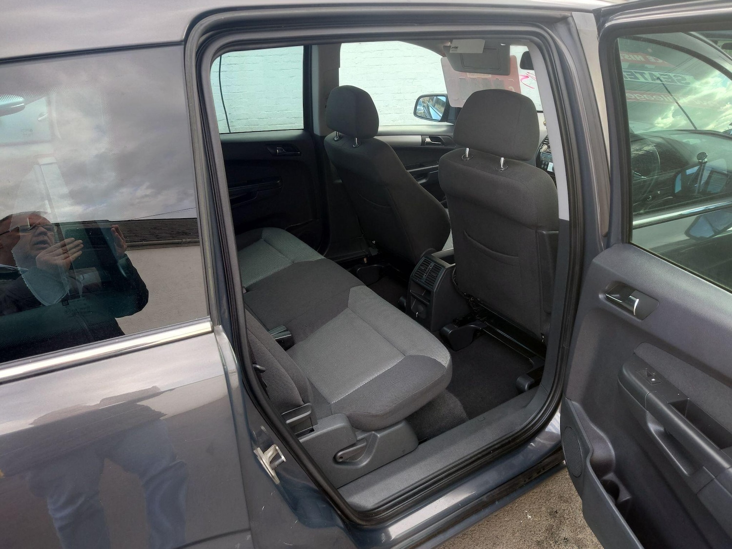 Used Vauxhall Zafira 2013 for sale - 77892877: Photo 21