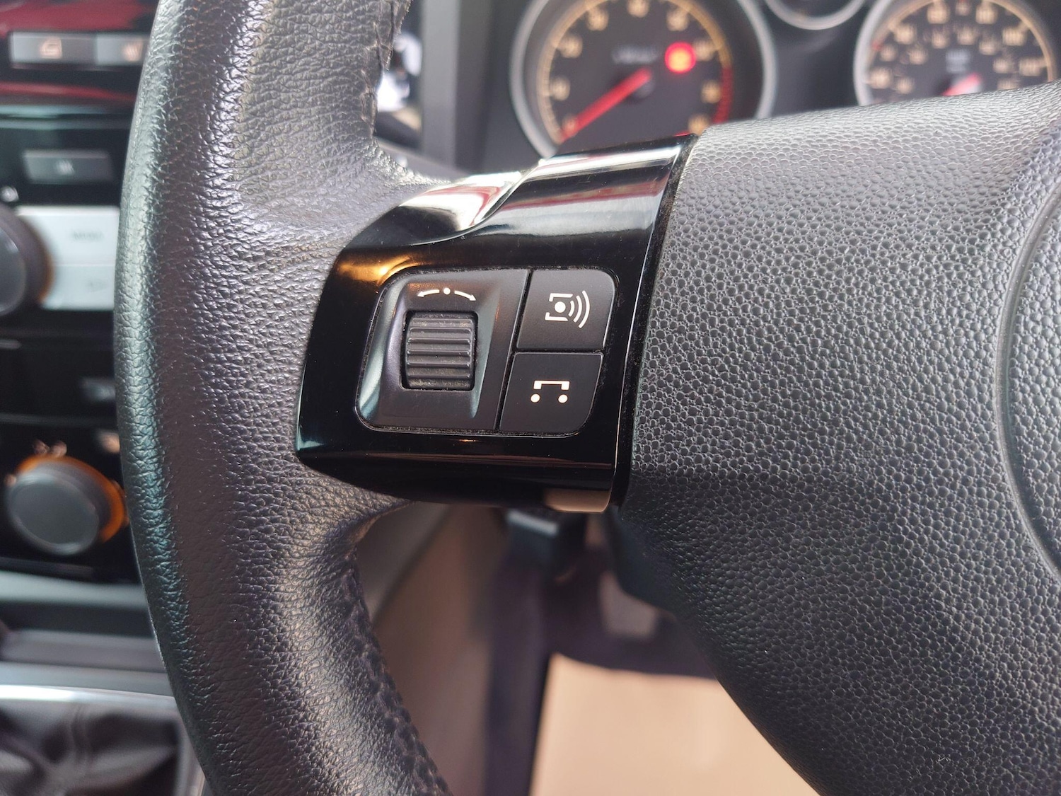 Used Vauxhall Zafira 2013 for sale - 77892877: Photo 25