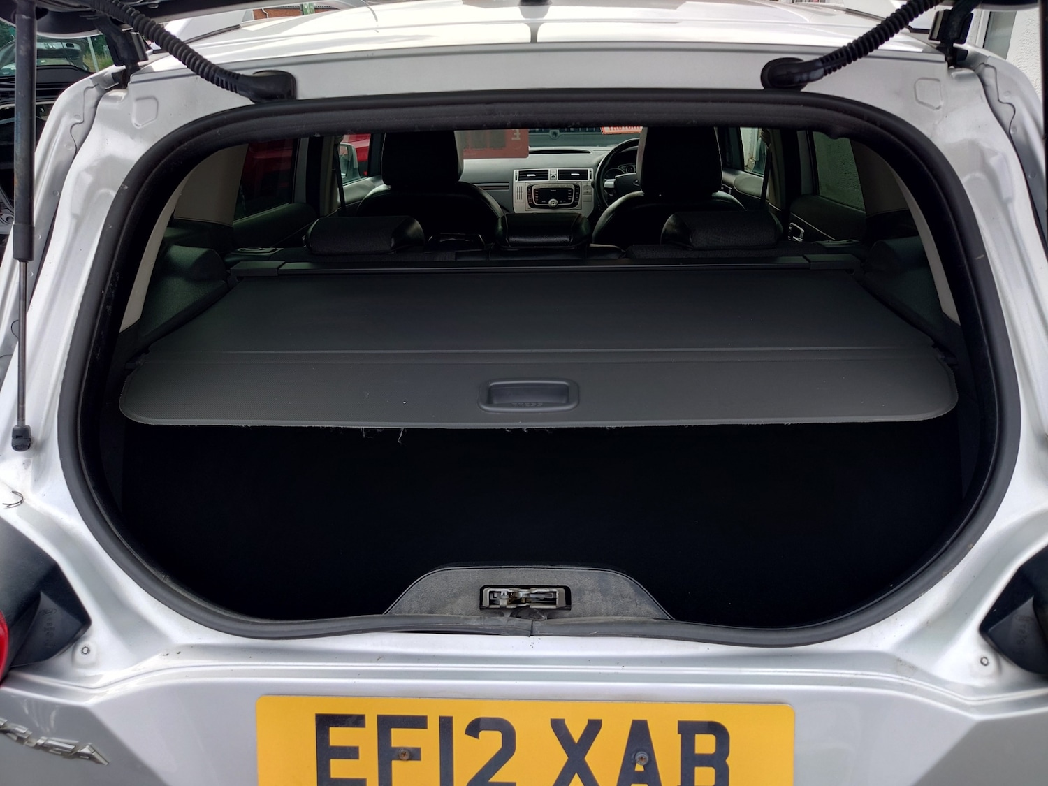 Vehicle 21