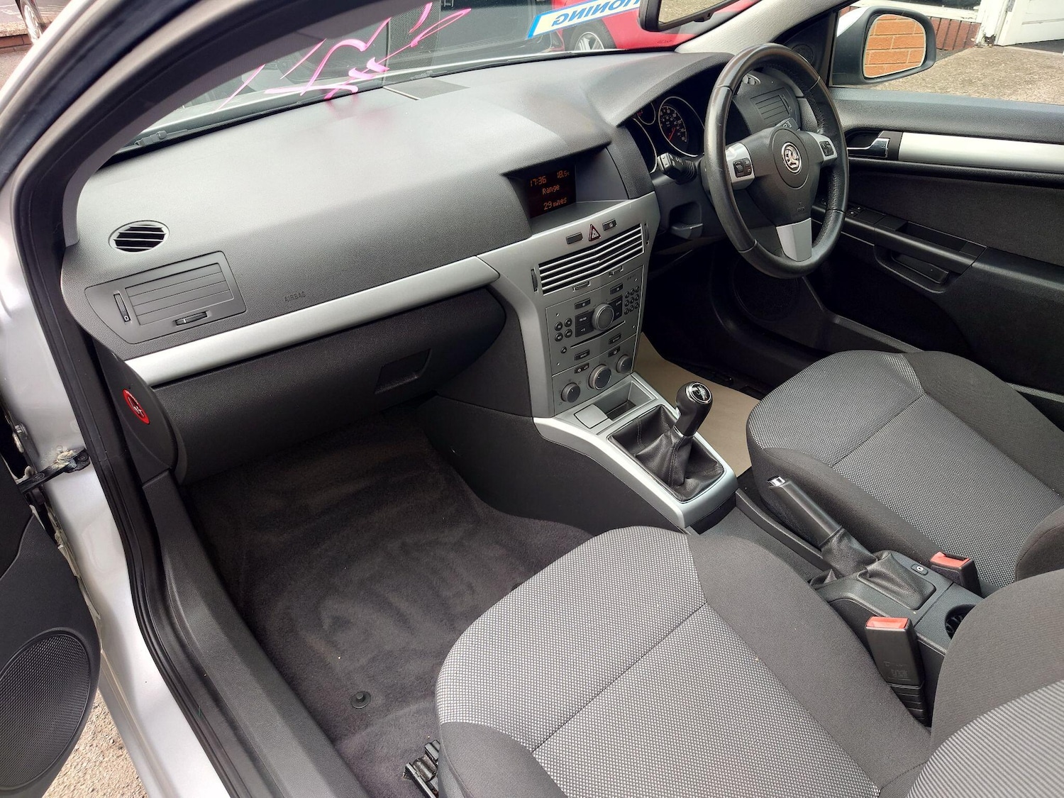 Used Vauxhall Astra 2011 for sale - 76632868: Photo 21