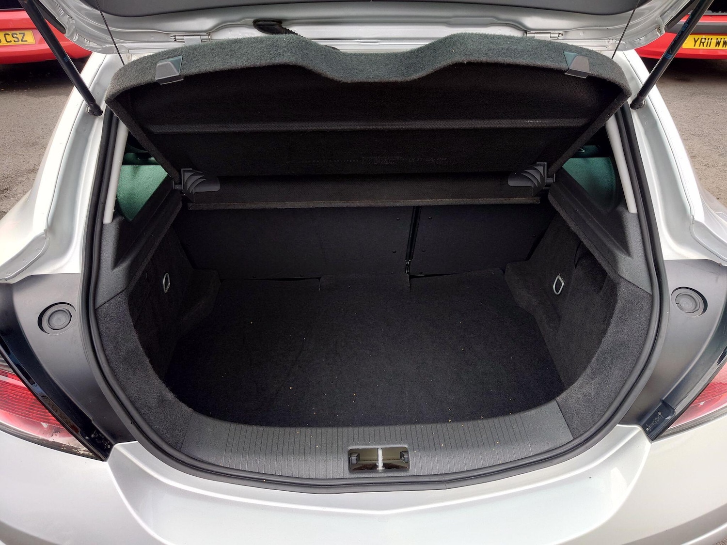 Used Vauxhall Astra 2011 for sale - 76632868: Photo 23