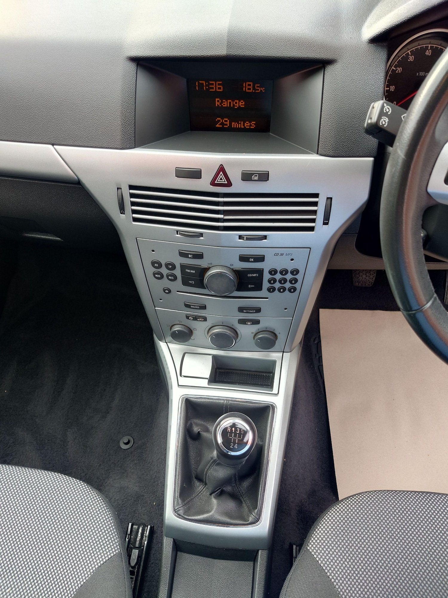 Used Vauxhall Astra 2011 for sale - 76632868: Photo 25