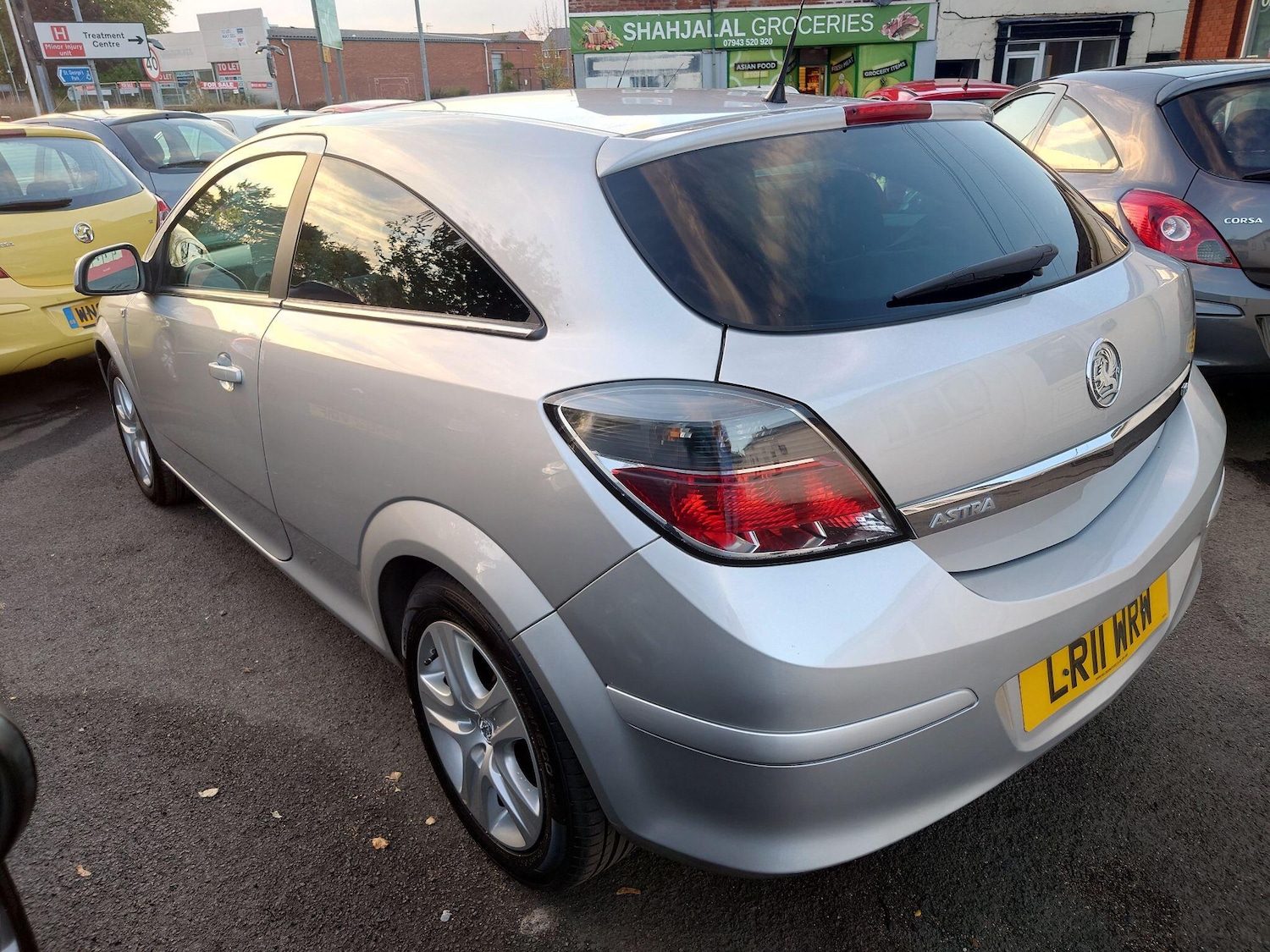 Used Vauxhall Astra 2011 for sale - 76632868: Photo 32