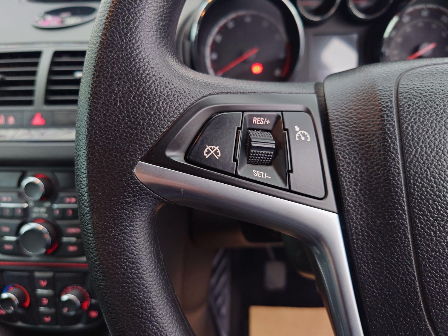 Used Vauxhall Meriva 2011 for sale - 76658946: Photo 19