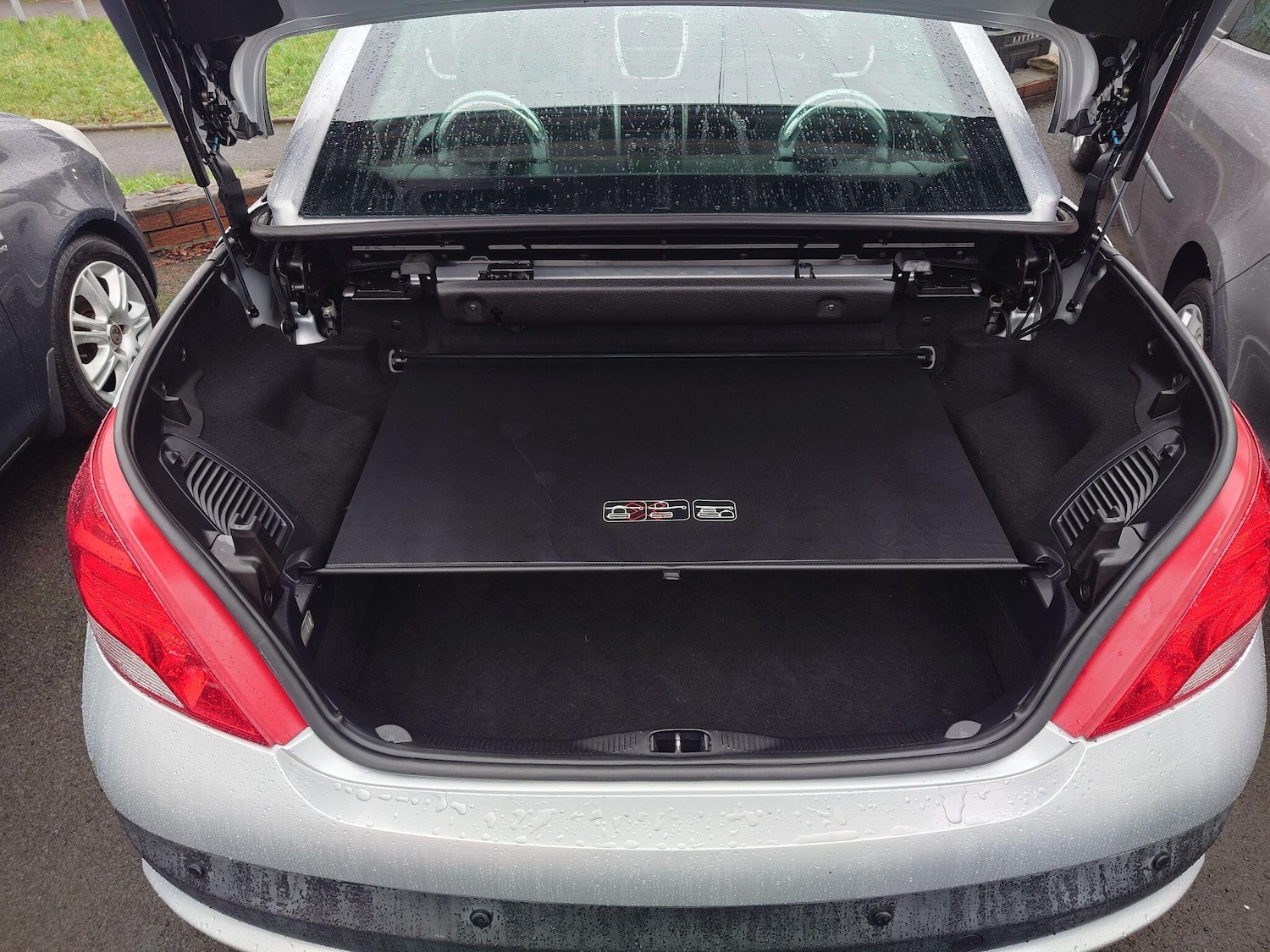 Used Peugeot 207 2012 for sale - 77237989: Photo 18