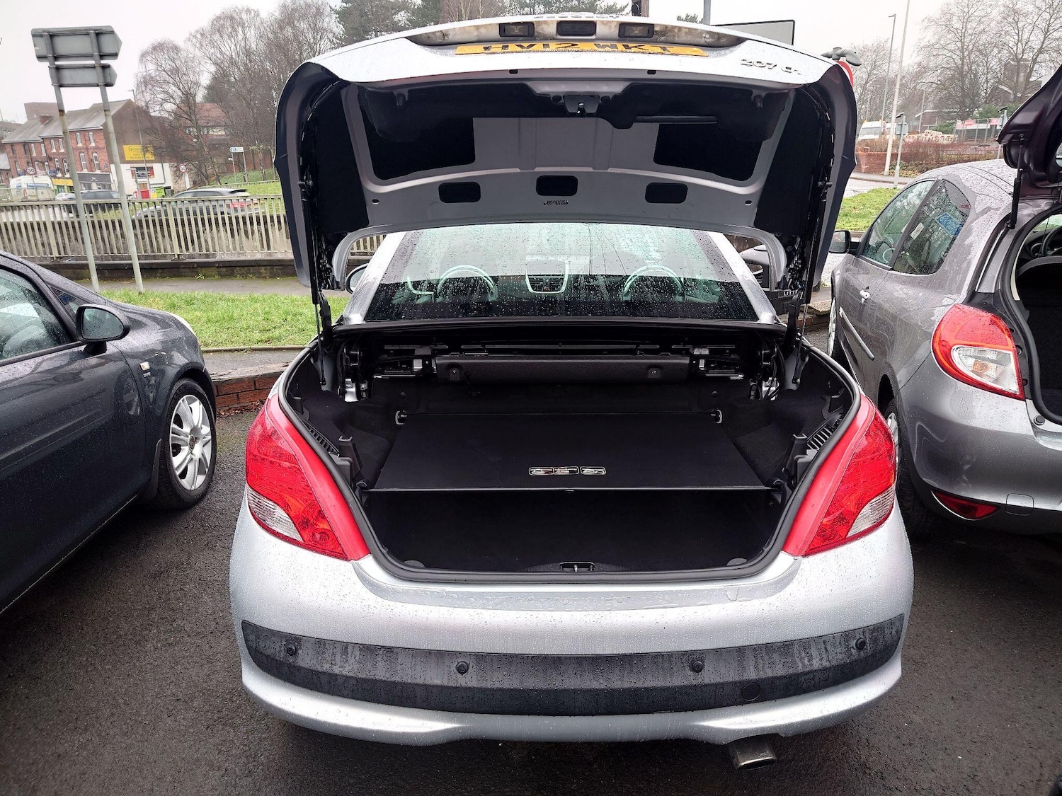 Used Peugeot 207 2012 for sale - 77237989: Photo 19