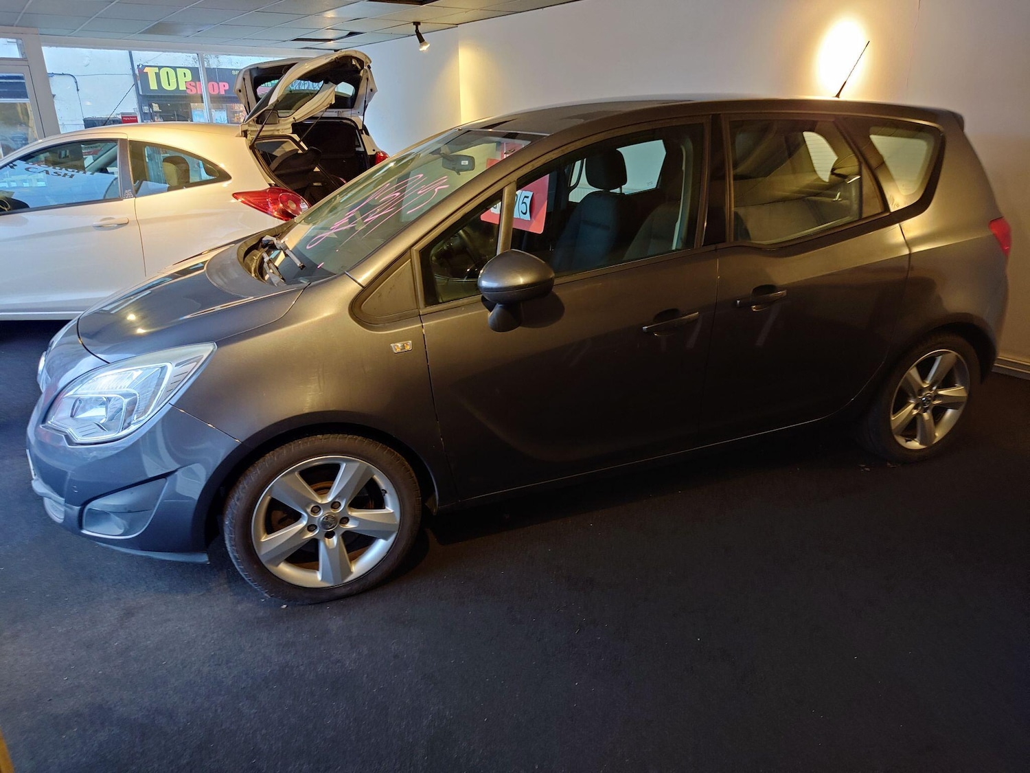 Used Vauxhall Meriva 2010 for sale - 76658979: Photo 11