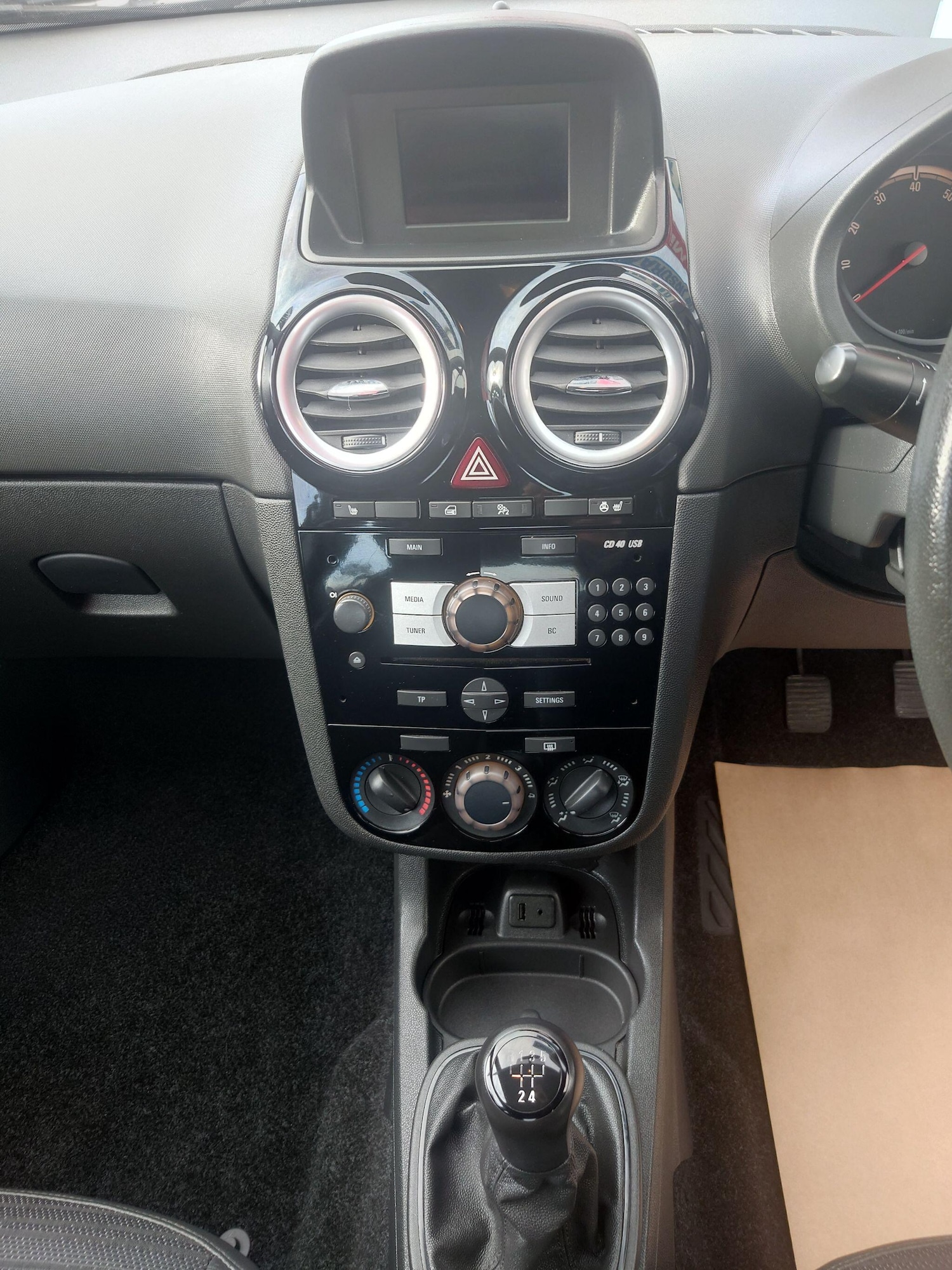 Used Vauxhall Corsa 2014 for sale - 76839781: Photo 18