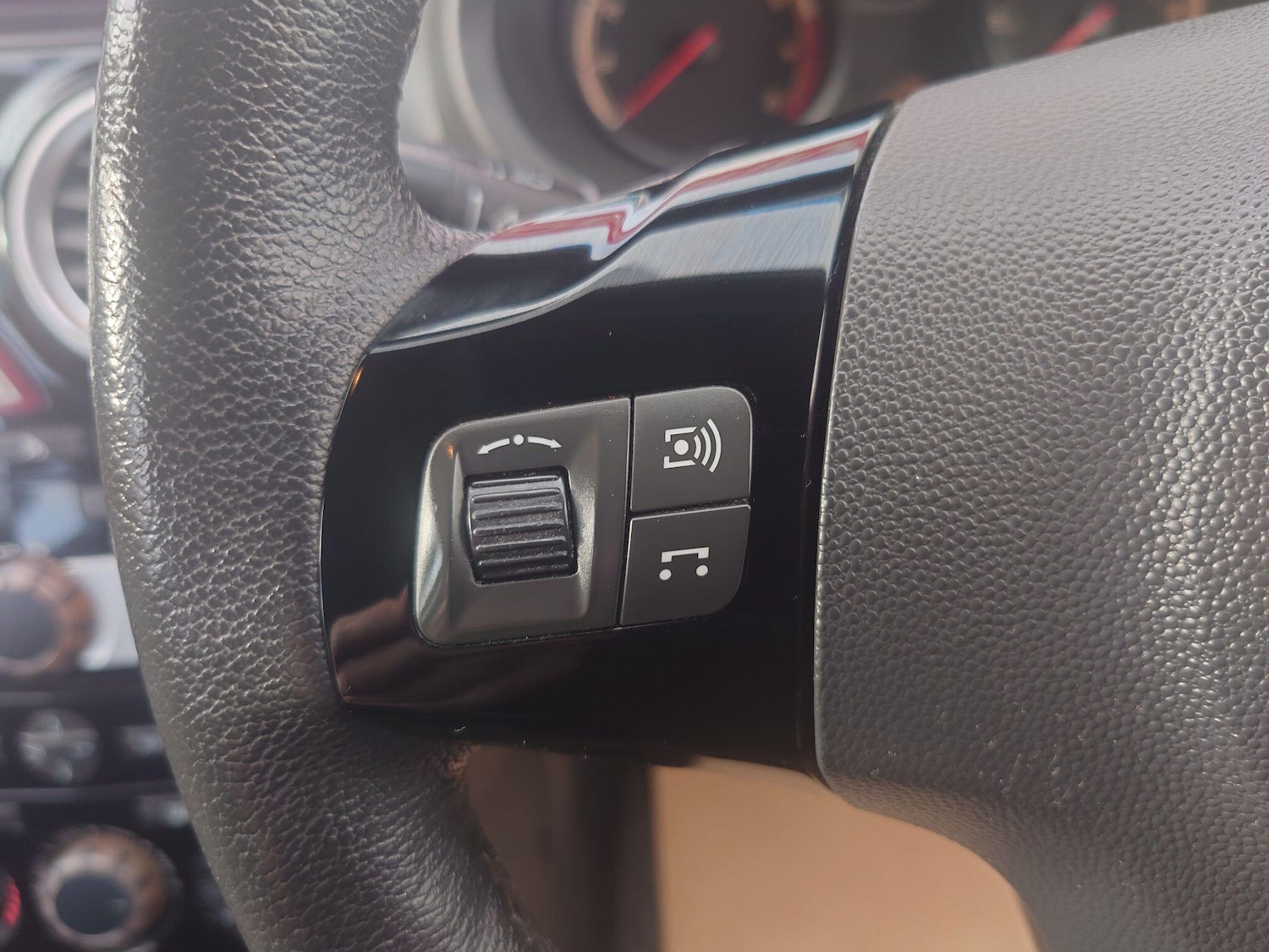 Used Vauxhall Corsa 2014 for sale - 76839781: Photo 20