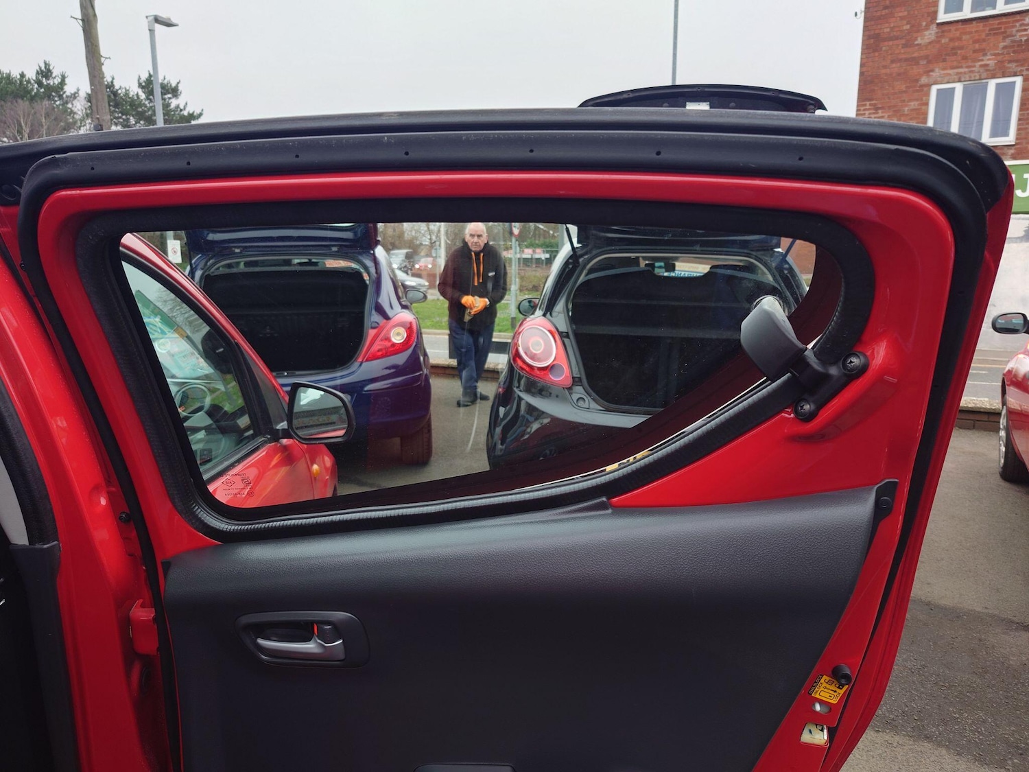 Used Nissan Pixo 2012 for sale - 77645929: Photo 20