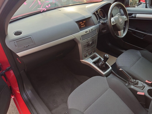 Used Vauxhall Astra 2009 for sale - 76227848: Photo 13