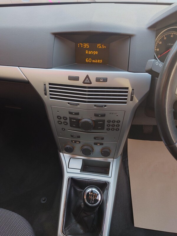 Used Vauxhall Astra 2009 for sale - 76227848: Photo 17