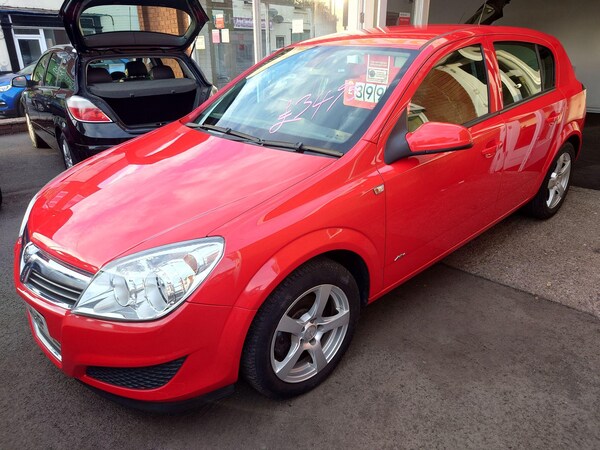Used Vauxhall Astra 2009 for sale - 76227848: Photo 1