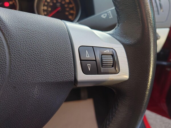 Used Vauxhall Astra 2009 for sale - 76227848: Photo 20