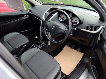 Used Peugeot 207 2012 for sale - 78127621: Photo