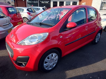 Used Peugeot 107 2013 for sale - 79465113: Photo