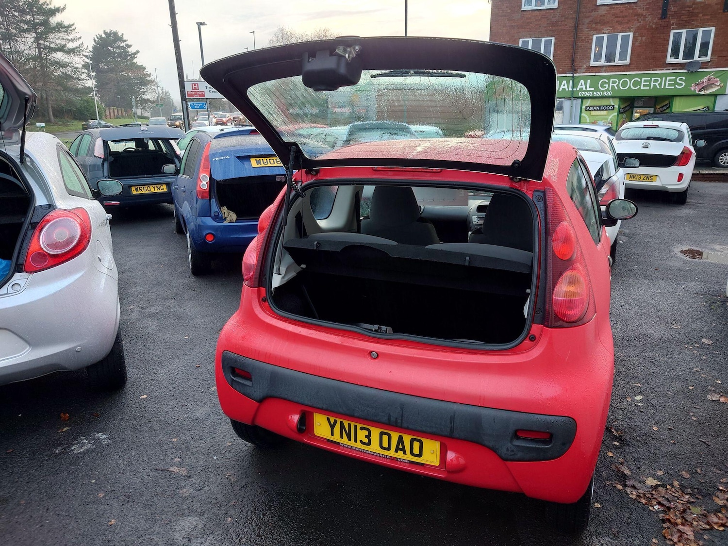 Used Peugeot 107 2013 for sale - 76658864: Photo 18