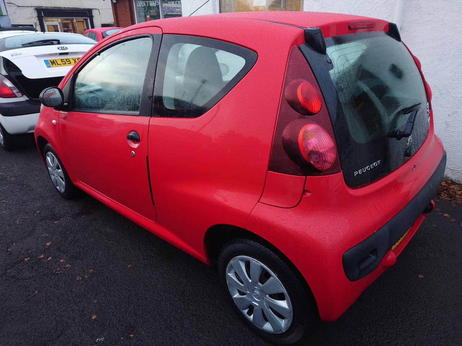 Used Peugeot 107 2013 for sale - 76658864: Photo 20