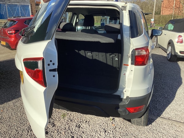 Used Ford Ecosport 2018 for sale - 73998652: Photo 10