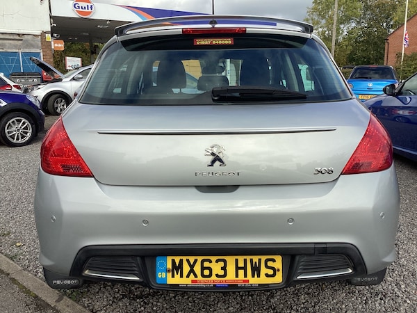 Used Peugeot 308 2013 for sale - 76207370: Photo 6