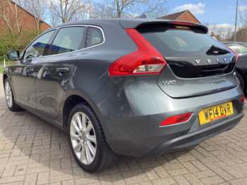 Used Volvo V40 2014 for sale - 74191288: Photo