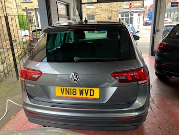 Used Volkswagen Tiguan 2018 for sale - 78524470: Photo