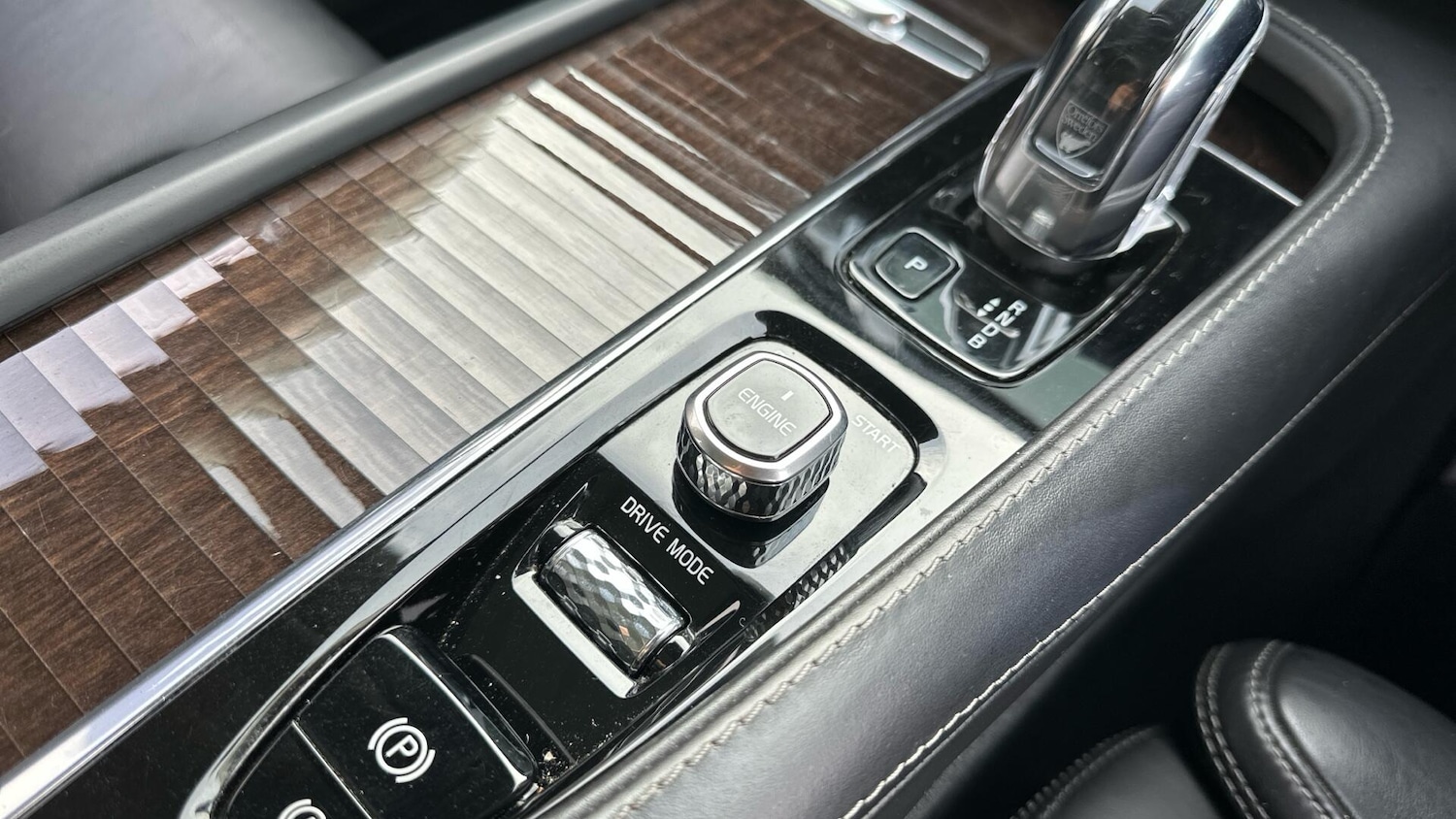 Used Volvo XC90 2017 for sale - 76432654: Photo 27