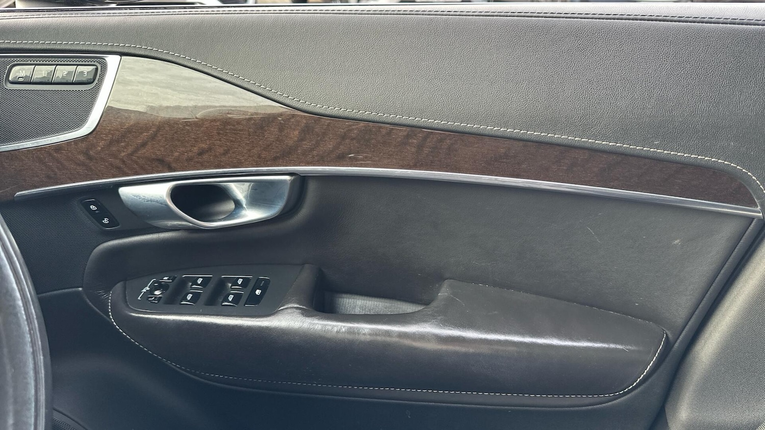 Used Volvo XC90 2017 for sale - 76432654: Photo 29